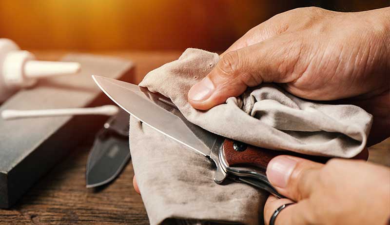 How do you clean a pocket knife