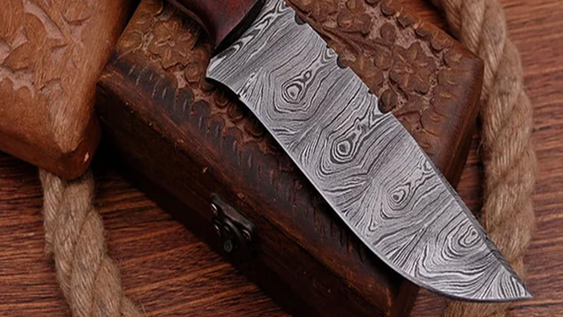 Primary Uses of Damascus Knives